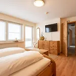 Haus Wiking, App. 6